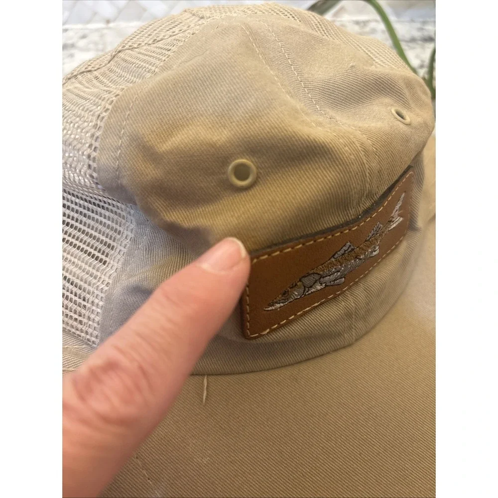 Vintage Neck panel hat cap Beige Cotton fly fishing long bill Made in usa Large